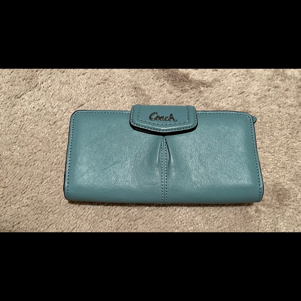 Coach Ashley Slim envelope wallet